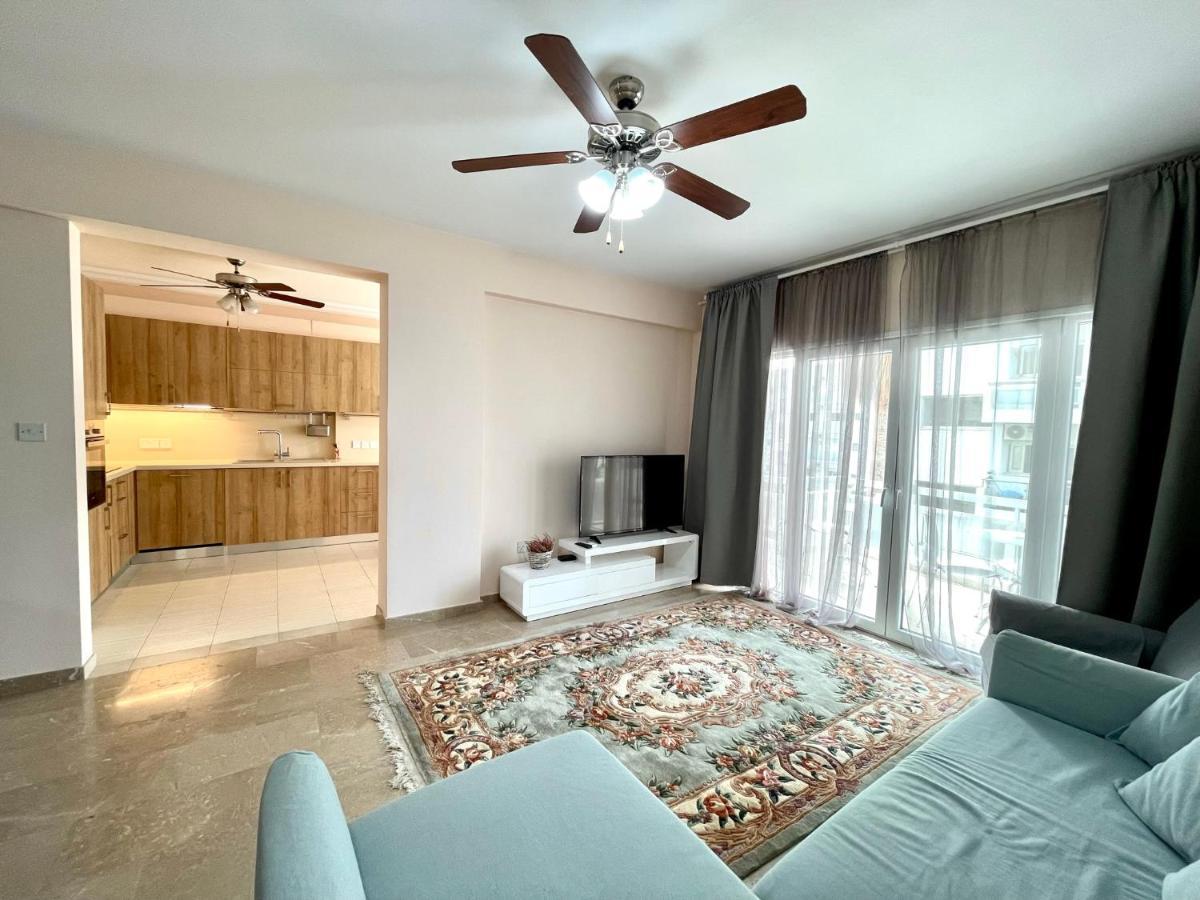 100 M To The Beach Sea La Vie 3 Bedroom Apartment Limasol Buitenkant foto